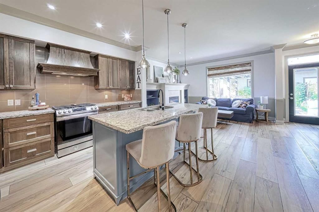 1431 40 Street SW, Calgary — photo 2 of 45