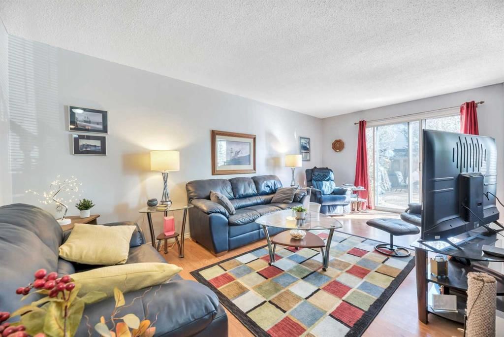 23, 630 Sabrina Road SW, Calgary — photo 4 of 35