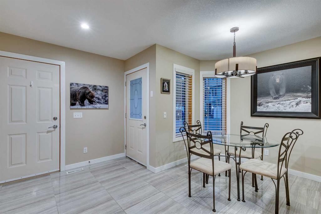 60 Inglewood Cove SE, Calgary — photo 3 of 50