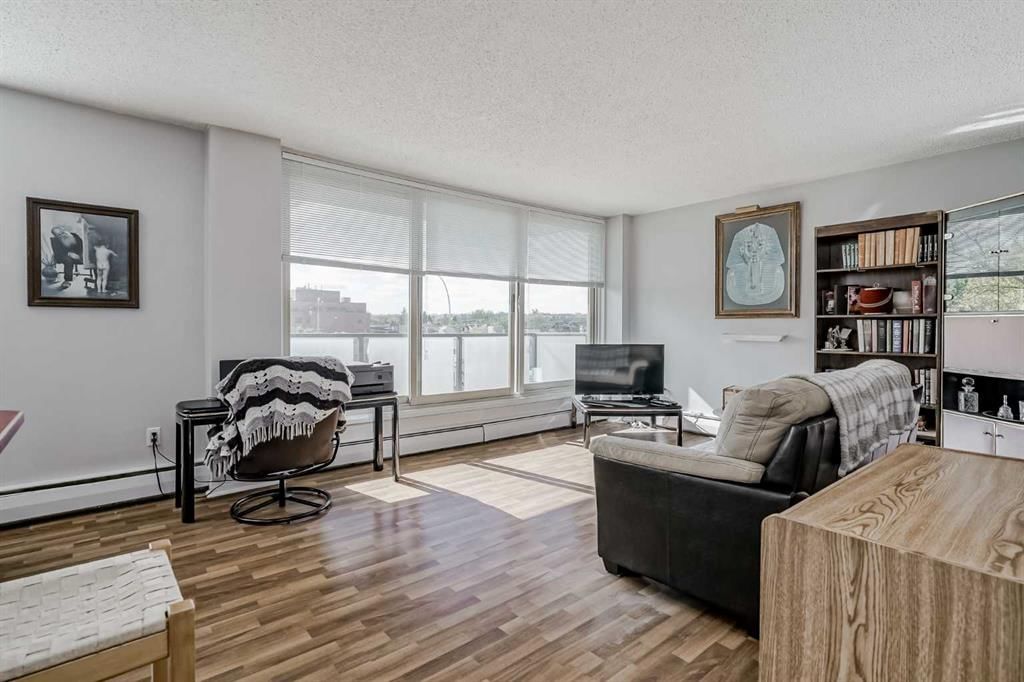 444, 1435 7 Avenue NW, Calgary — photo 2 of 31