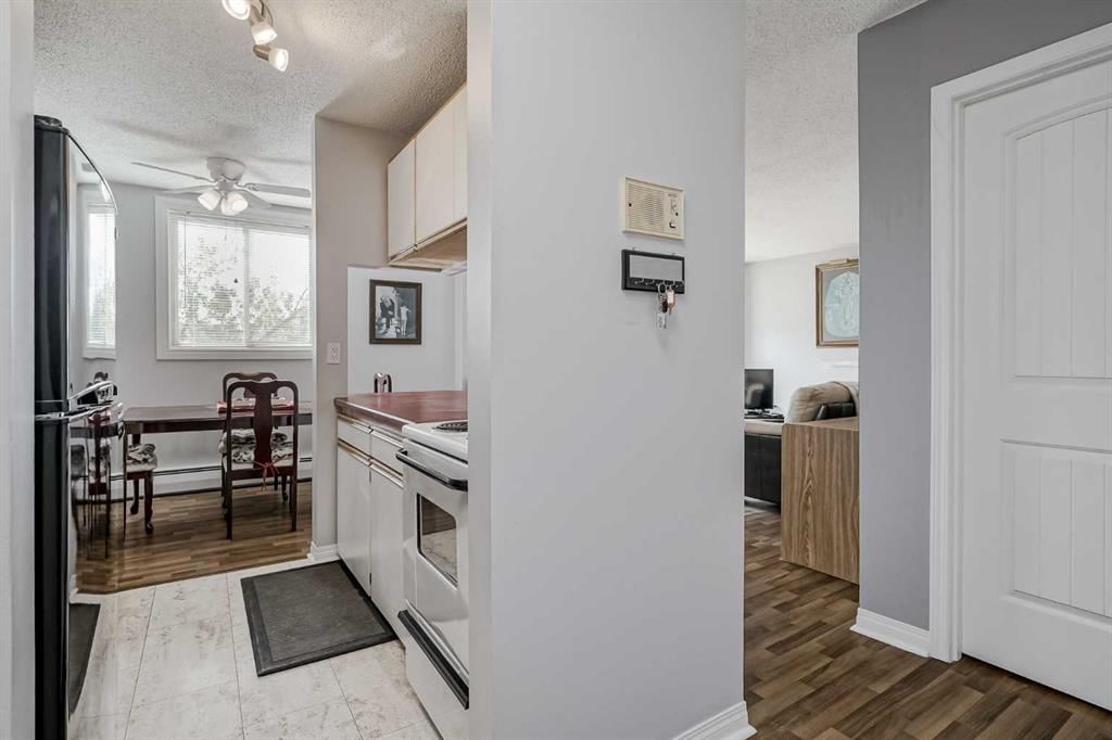 444, 1435 7 Avenue NW, Calgary — photo 5 of 31