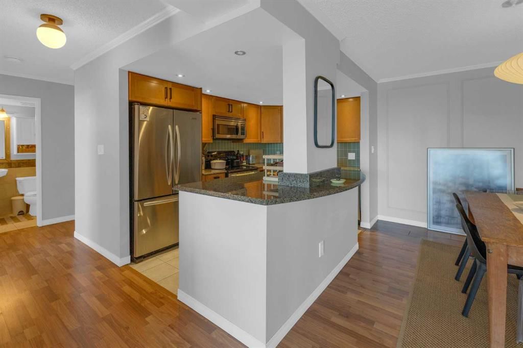 403, 354 3 Avenue NE, Calgary — photo 5 of 31