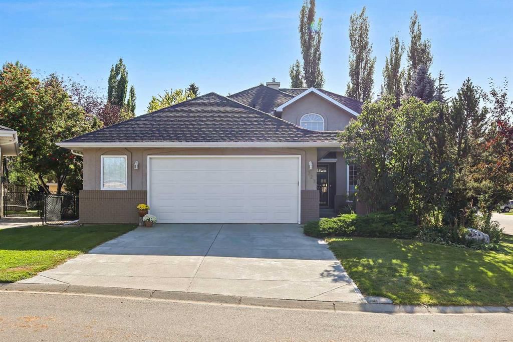 323 Mt Cascade Place SE, Calgary — photo 2 of 50