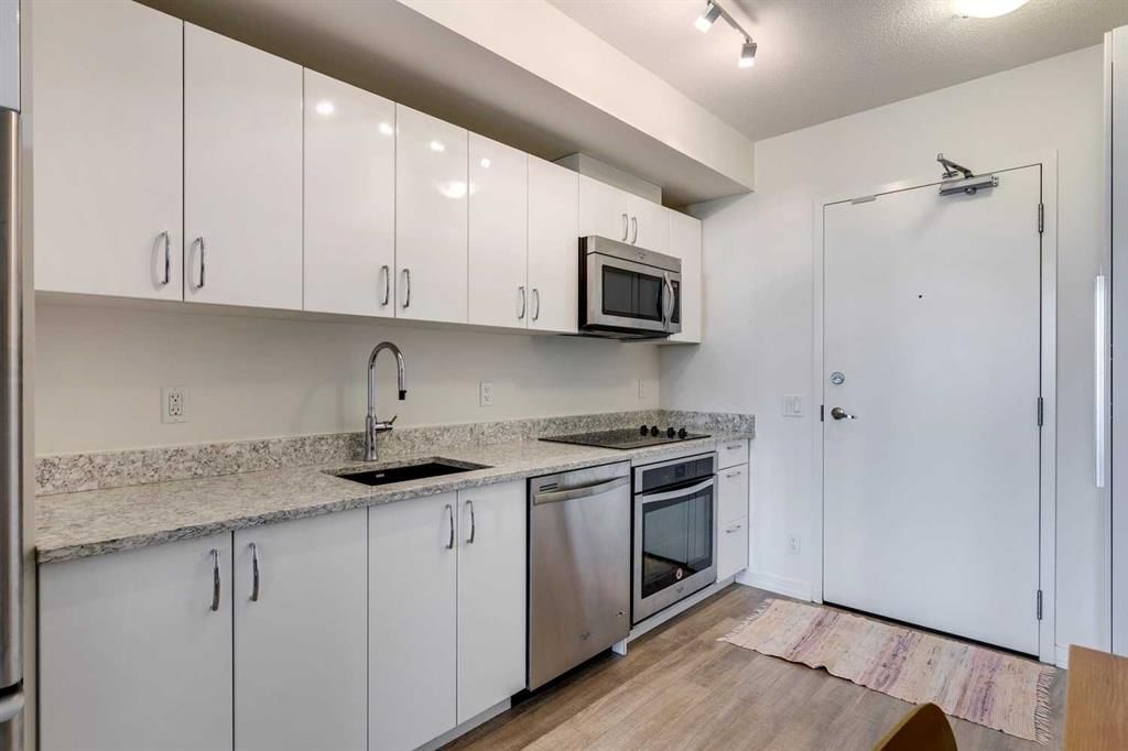 707, 450 8 Avenue SE, Calgary — photo 4 of 41