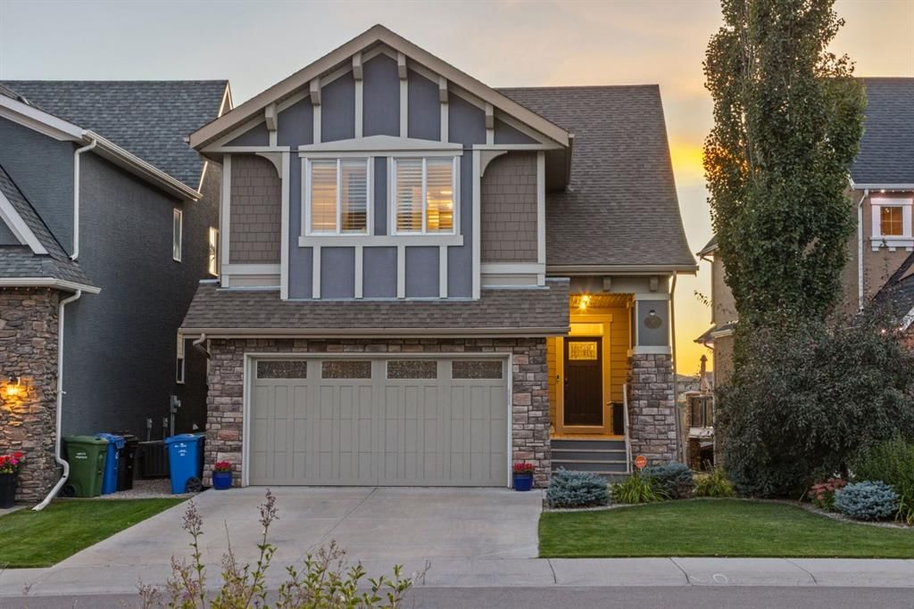 67 Marquis Crescent SE, Calgary — main listing photo