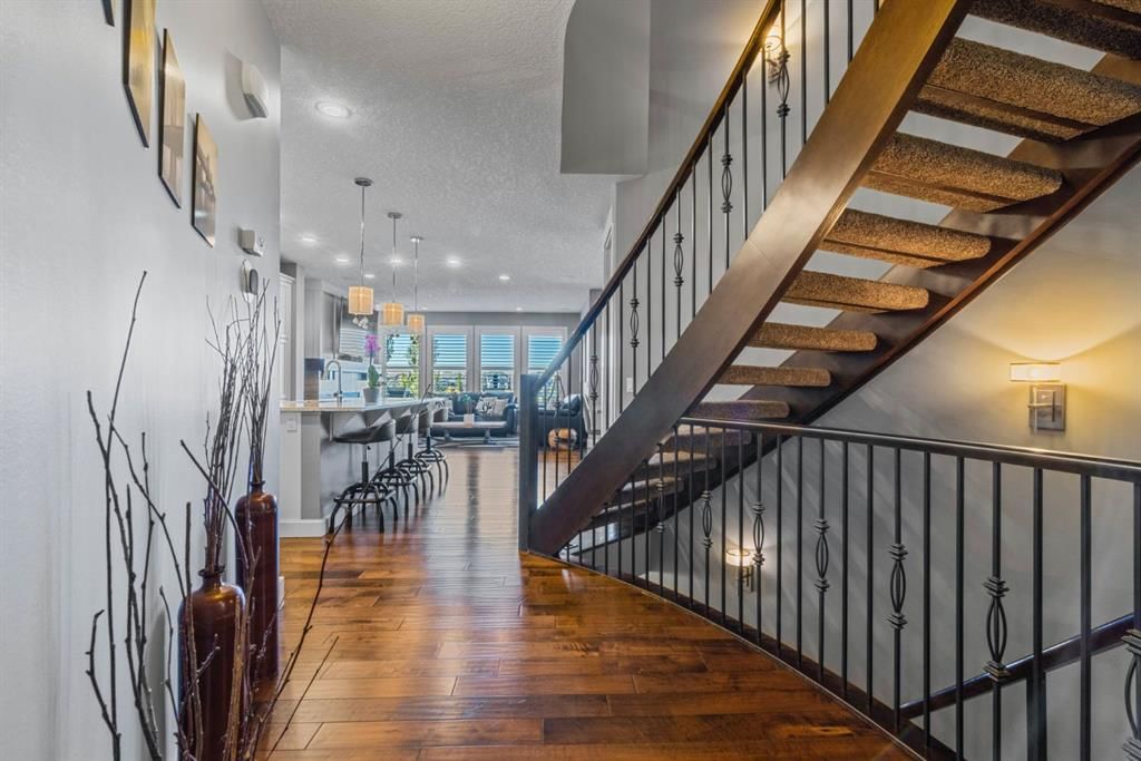 67 Marquis Crescent SE, Calgary — photo 5 of 50