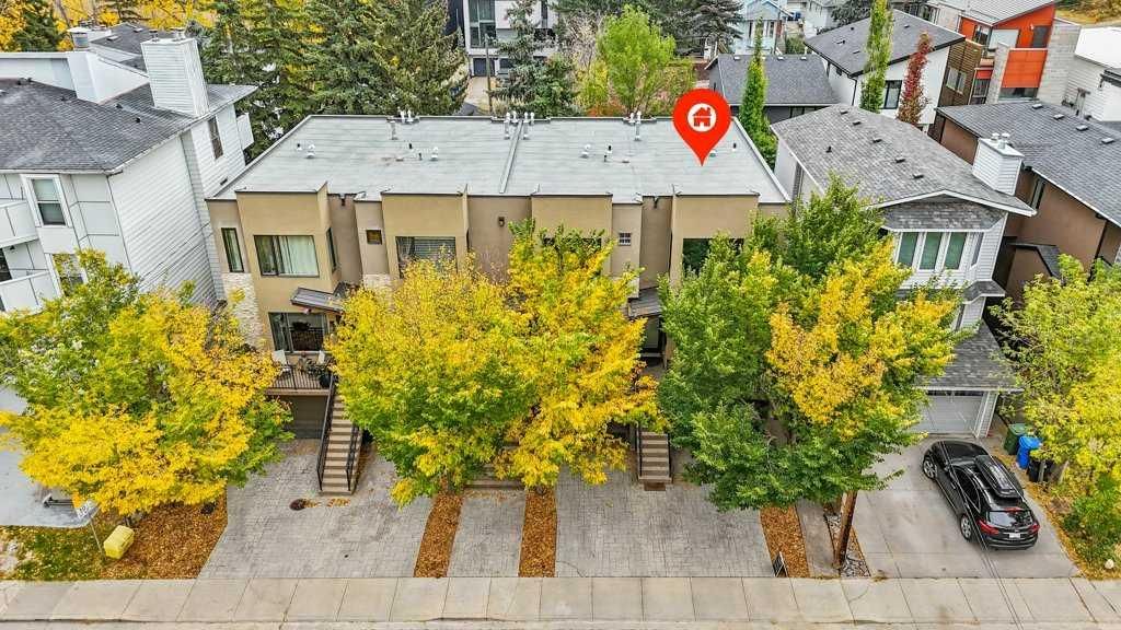 2512 16B Street SW, Calgary — photo 2 of 38