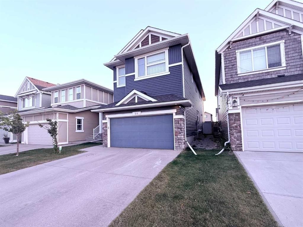 39 Redstone Road NE, Calgary — photo 2 of 41