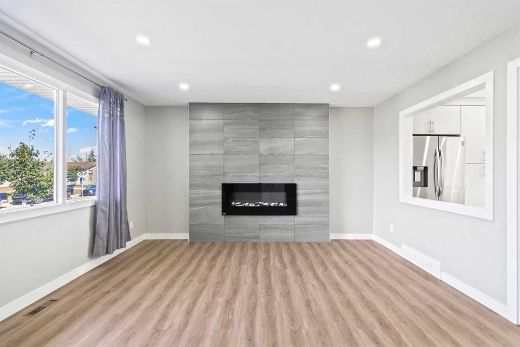 192 Dovercliffe Way SE, Calgary — photo 4 of 50