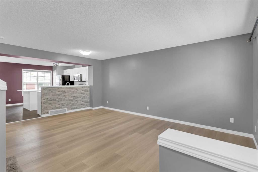 3194 New Brighton Gardens SE, Calgary — photo 2 of 31