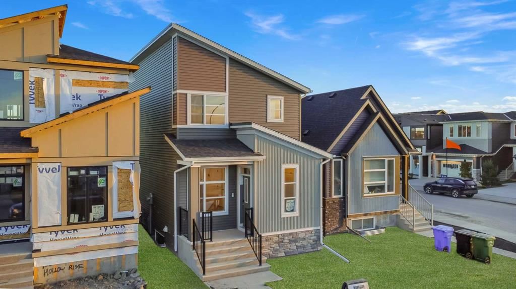 122 Wolf Hollow Rise SE, Calgary — photo 3 of 22