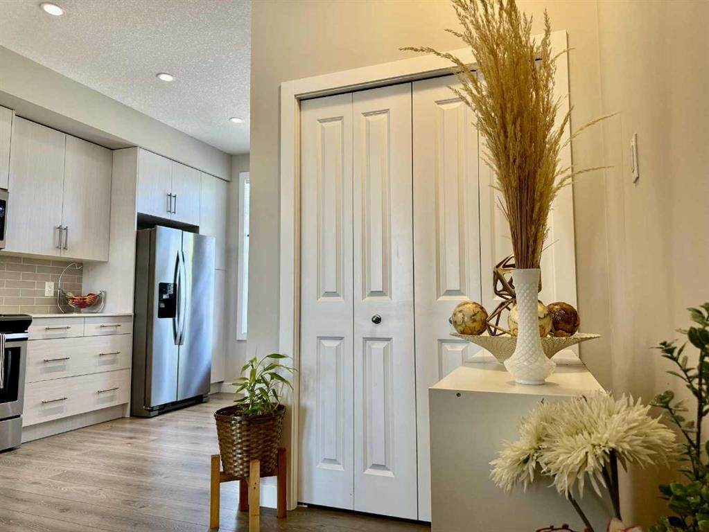 257 Legacy Common SE, Calgary — photo 4 of 25