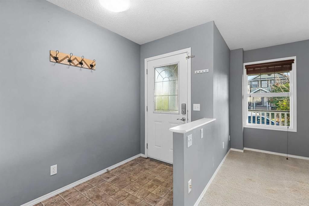 308 Copperstone Gardens SE, Calgary — photo 3 of 26