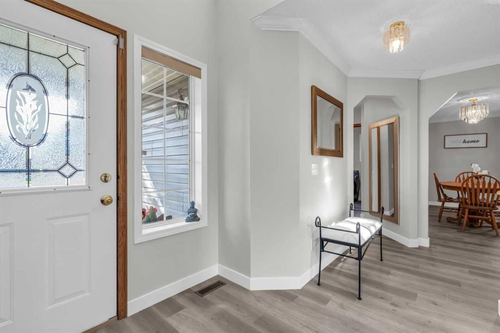18562 Chaparral Manor SE, Calgary — photo 3 of 48