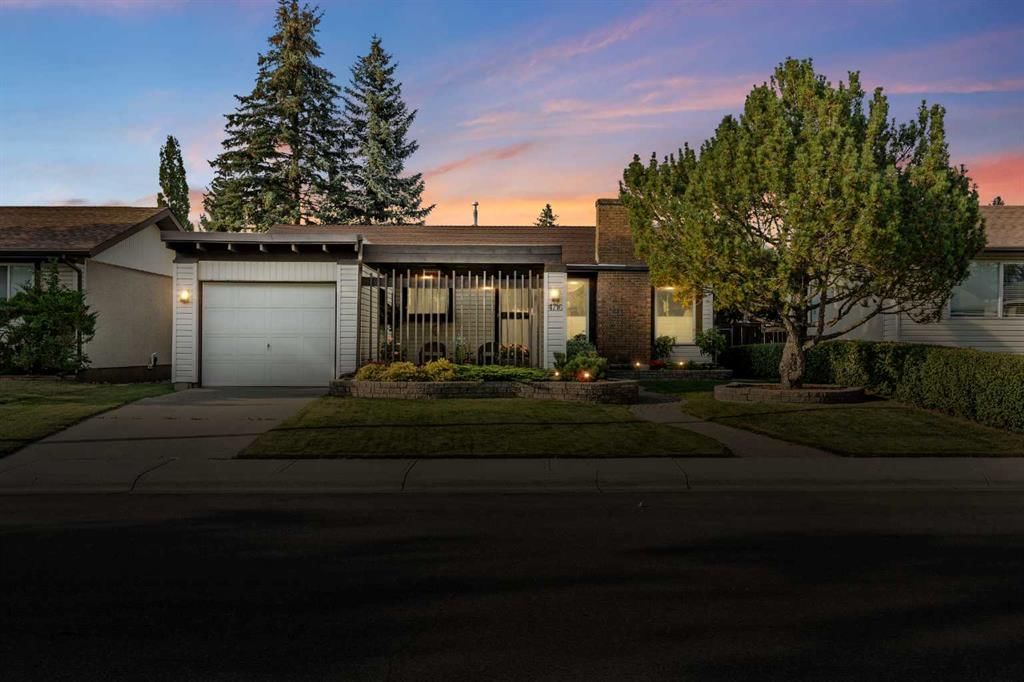 4716 31 Avenue NE, Calgary — main listing photo