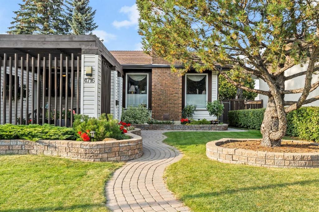 4716 31 Avenue NE, Calgary — photo 4 of 42