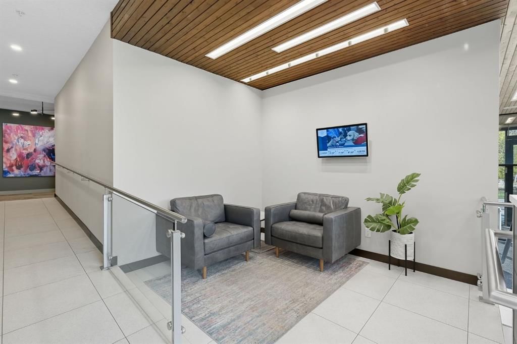 409, 3375 15 Street SW, Calgary — photo 5 of 50