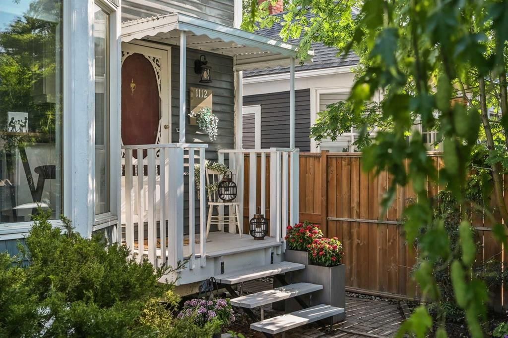 1112 18 Avenue NW, Calgary — photo 3 of 50