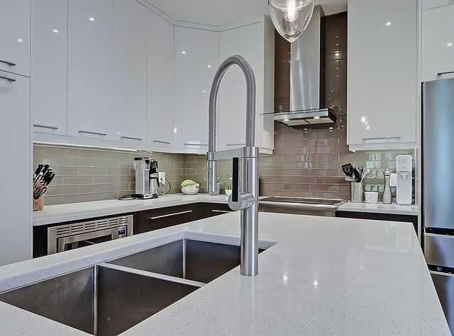 455 20 Avenue NE, Calgary — photo 4 of 34