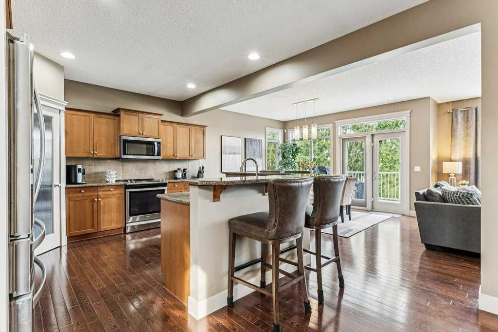 16 Royal Oak Cape NW, Calgary — photo 5 of 50