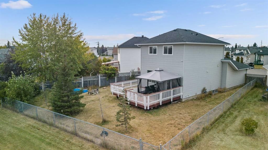 47 San Diego Place NE, Calgary — photo 3 of 45