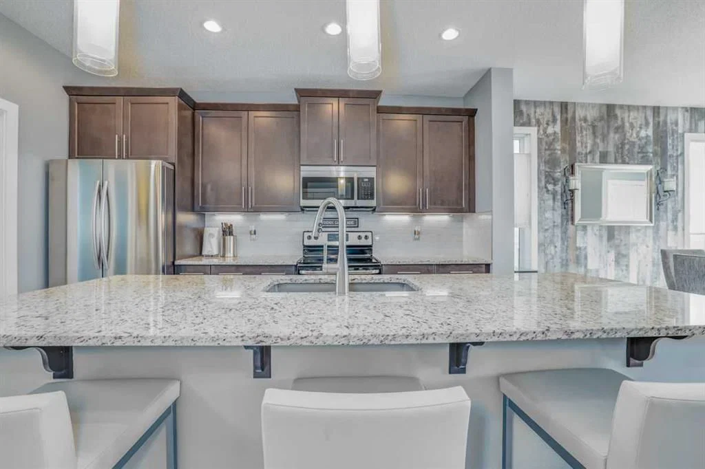 283 Mahogany Heights SE, Calgary — photo 4 of 37