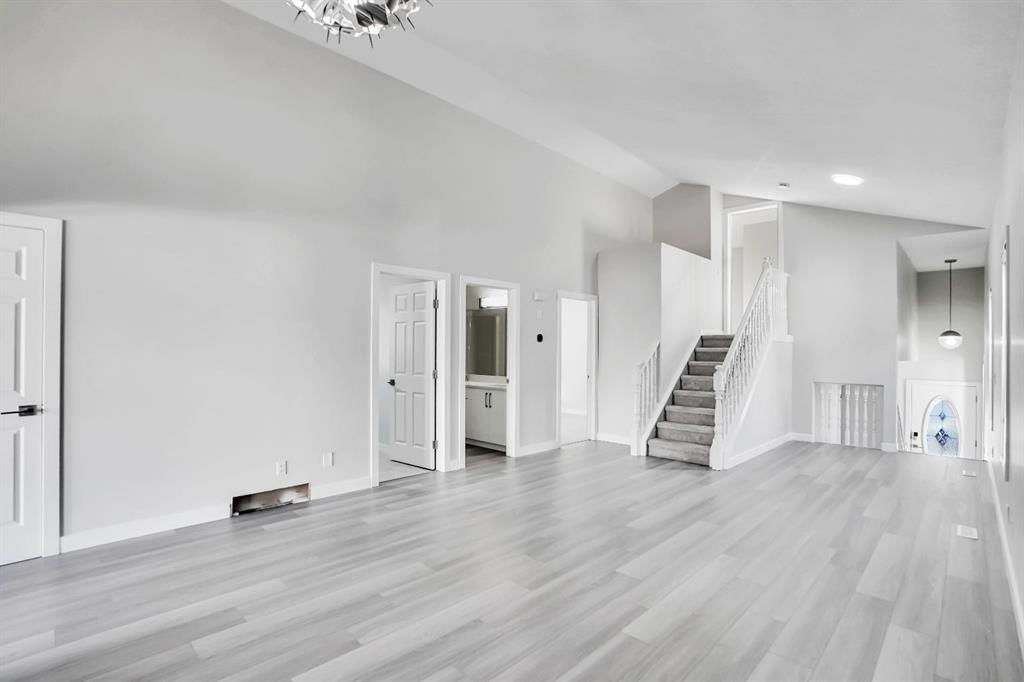 363 Taracove Estate Drive NE, Calgary — photo 4 of 38