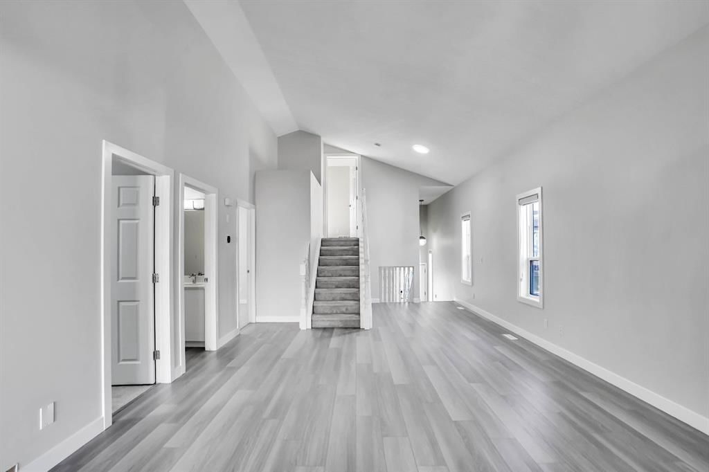 363 Taracove Estate Drive NE, Calgary — photo 5 of 38