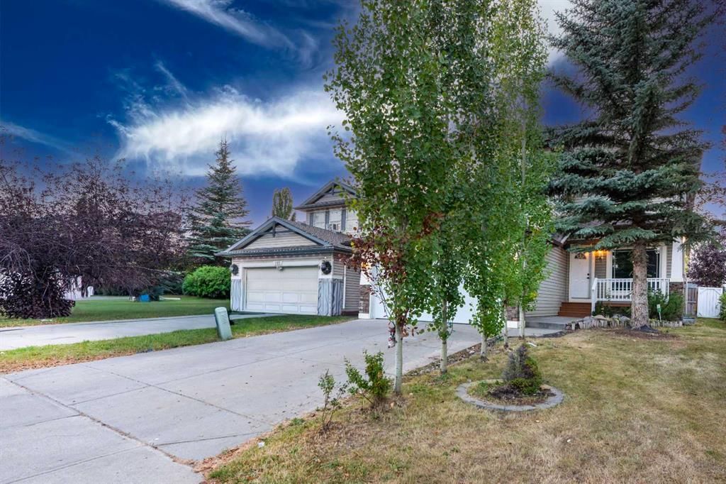 181 Chapala Drive SE, Calgary — photo 2 of 45