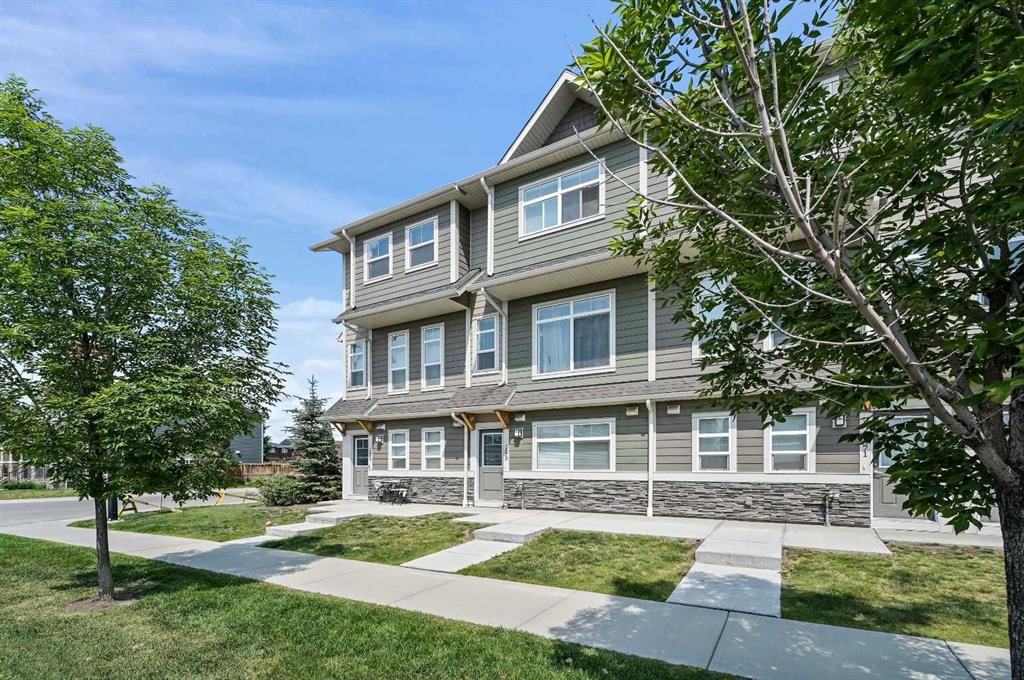 1673 Legacy Circle SE, Calgary — main listing photo