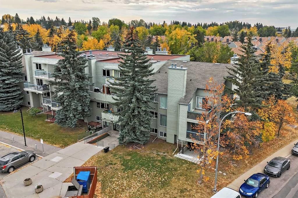 1210, 60 Glamis Drive SW, Calgary — photo 2 of 42