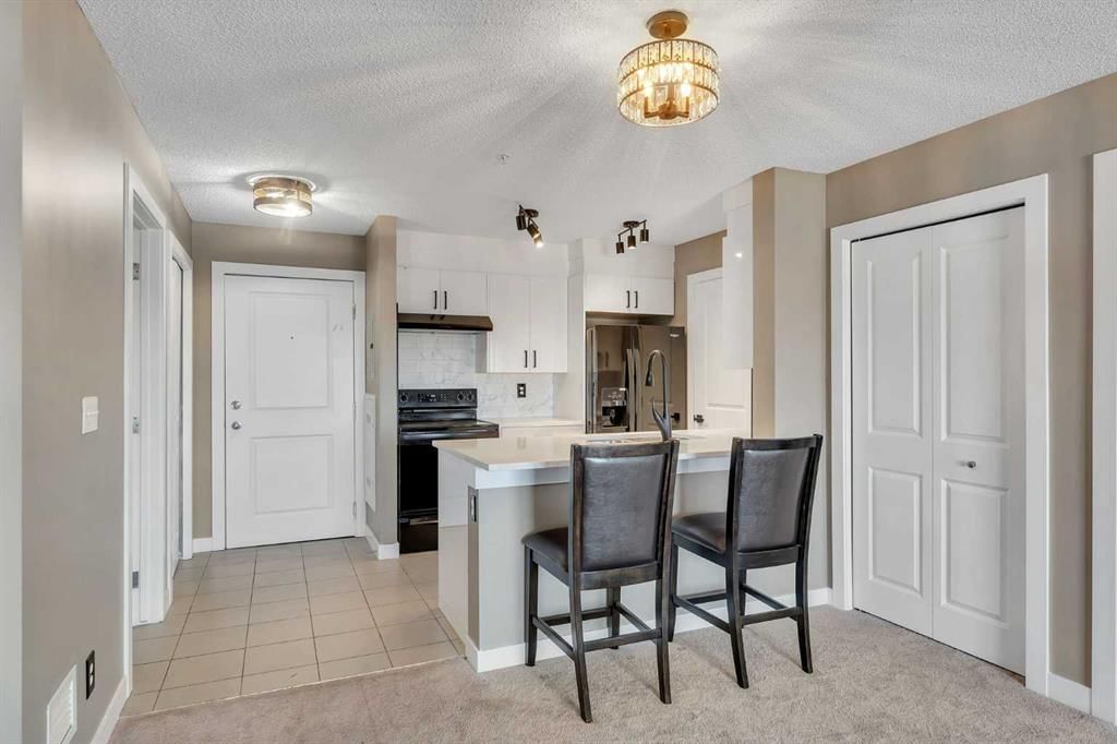 415, 5 Saddlestone Way NE, Calgary — photo 2 of 21