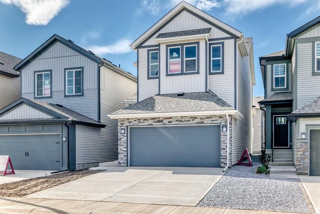 29 Bartlett Way SE, Calgary — photo 2 of 45