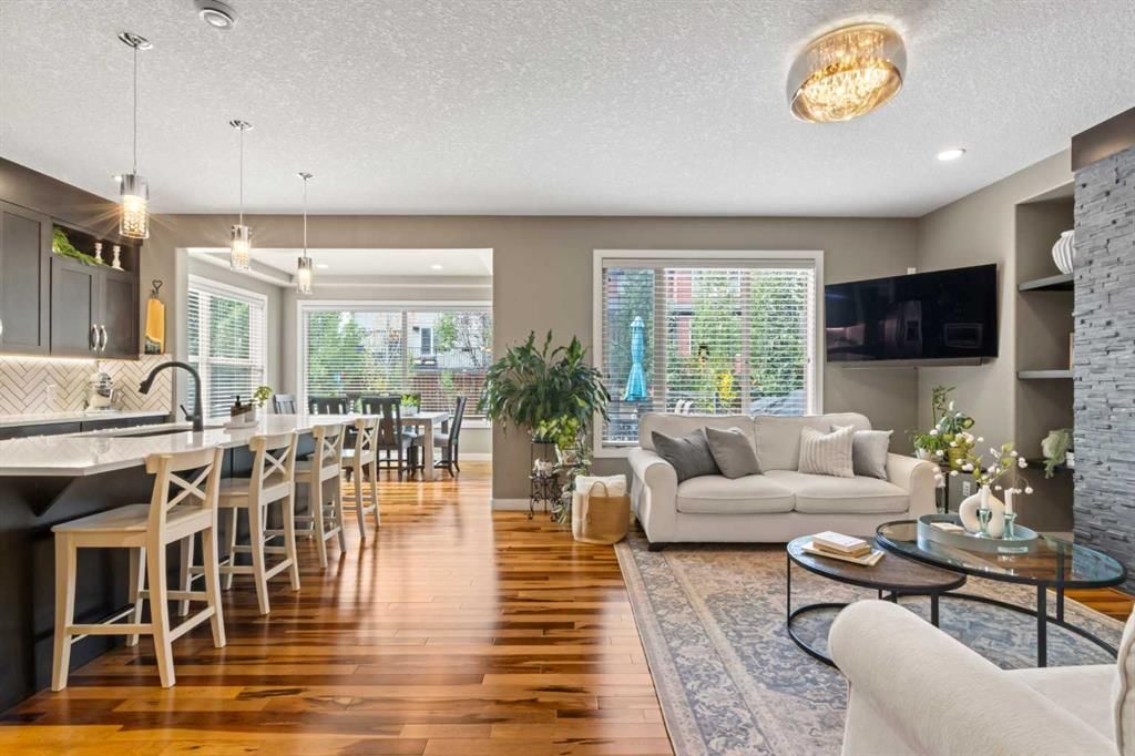 28 Cranarch Manor SE, Calgary — photo 5 of 50