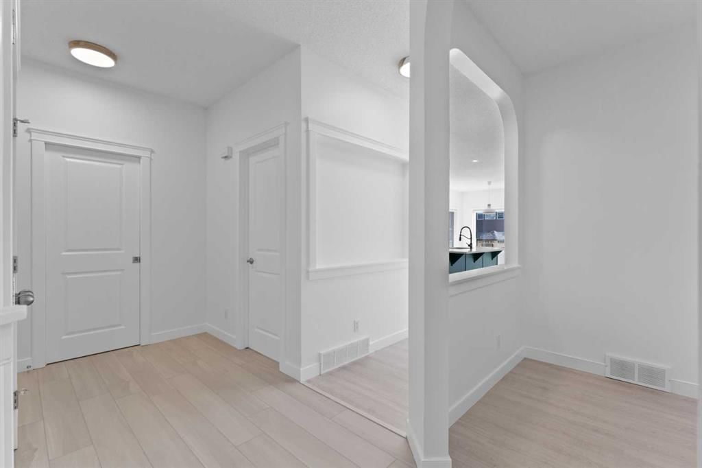 363 Evanspark Gardens NW, Calgary — photo 5 of 50