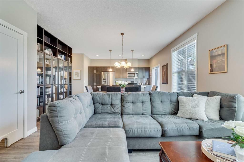 1103, 428 Nolan Hill Drive NW, Calgary — photo 5 of 36