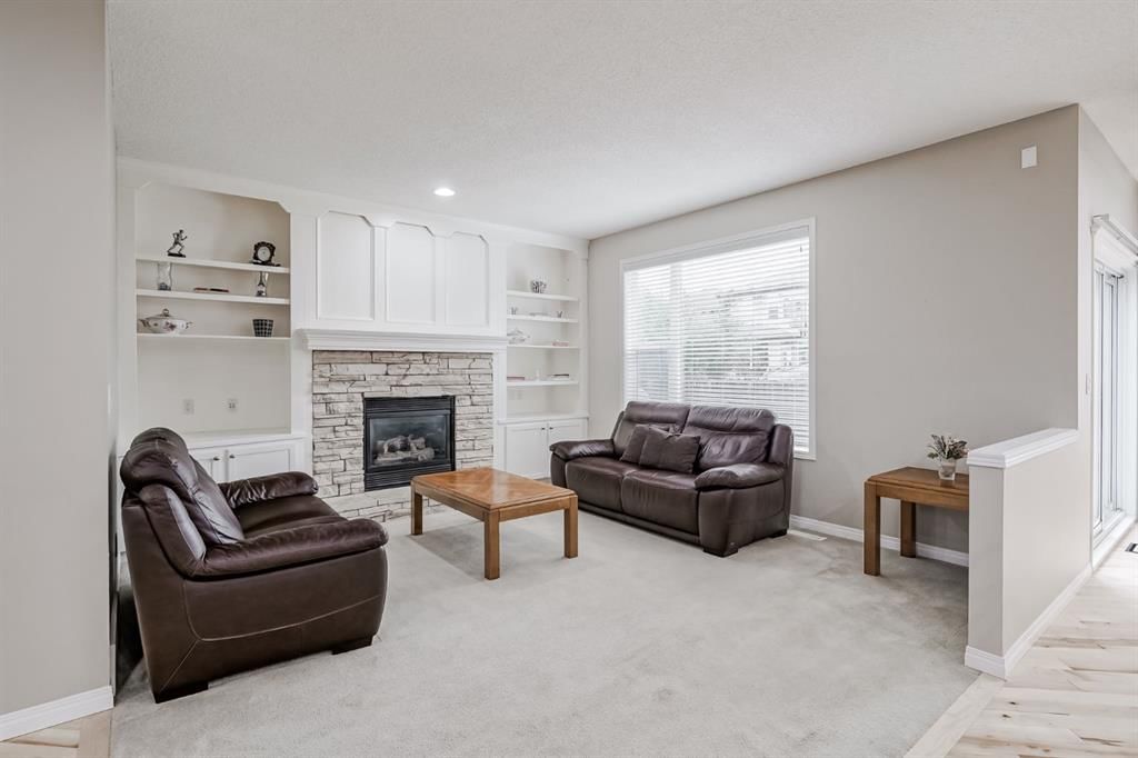 598 Chaparral Drive SE, Calgary — photo 4 of 49