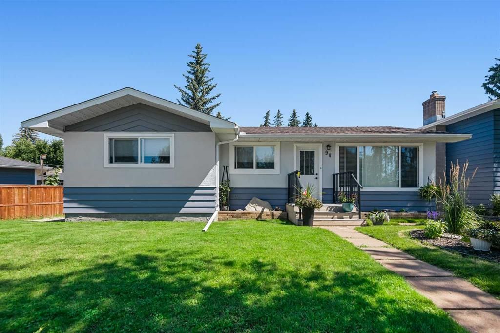 94 Haysboro Crescent SW, Calgary — main listing photo