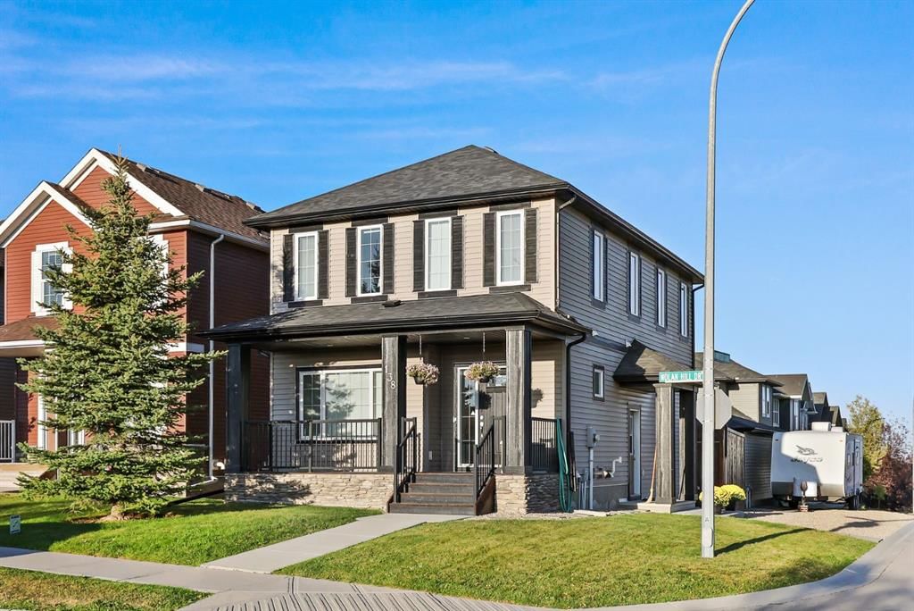 138 Nolan Hill Drive NW, Calgary — main listing photo
