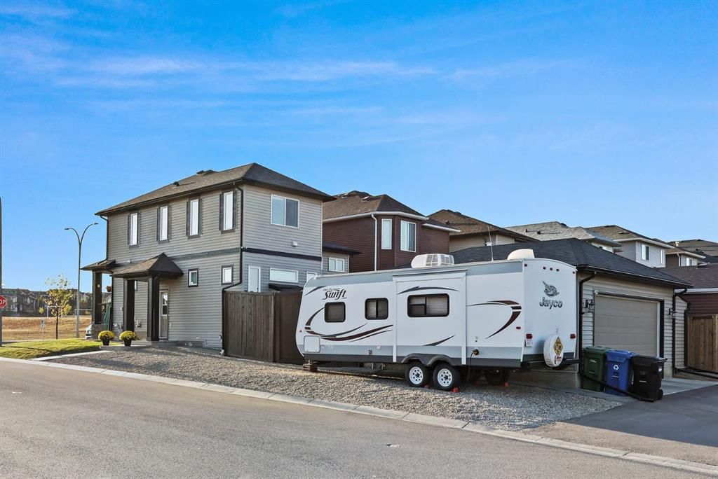 138 Nolan Hill Drive NW, Calgary — photo 5 of 50