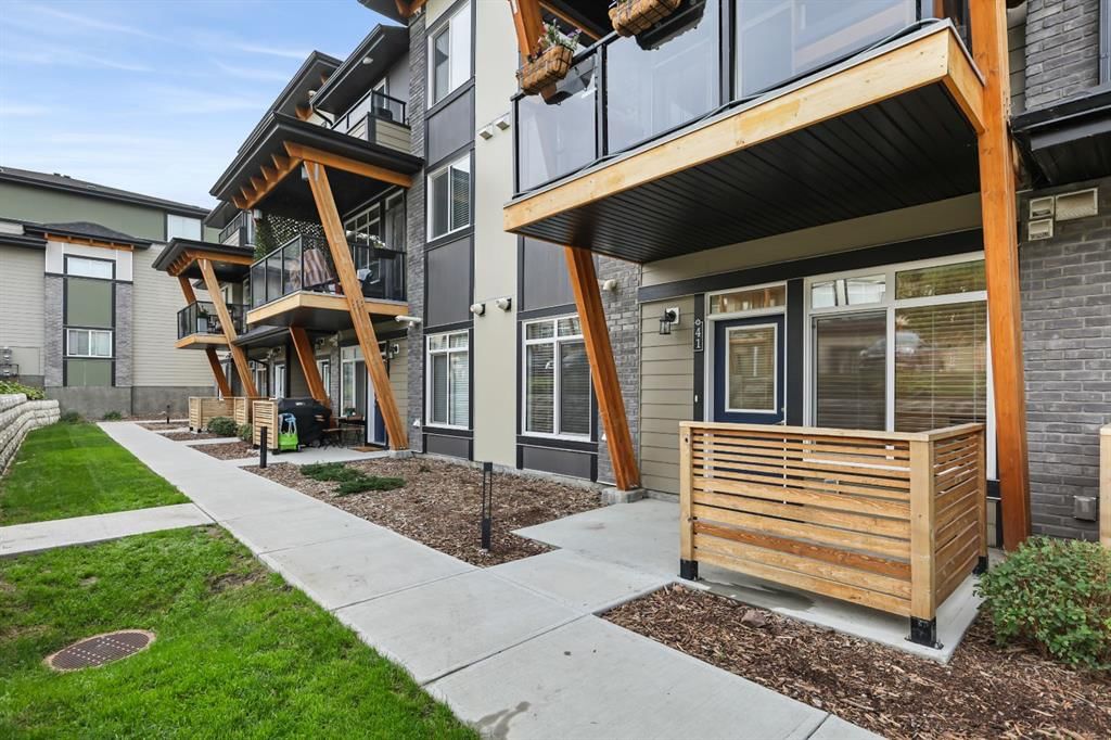41, 230 Seton Passage SE, Calgary — photo 5 of 32