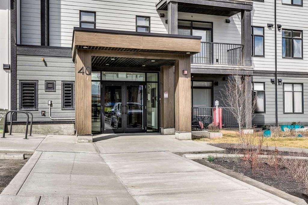 408, 40 Sage Hill Walk NW, Calgary — photo 3 of 30