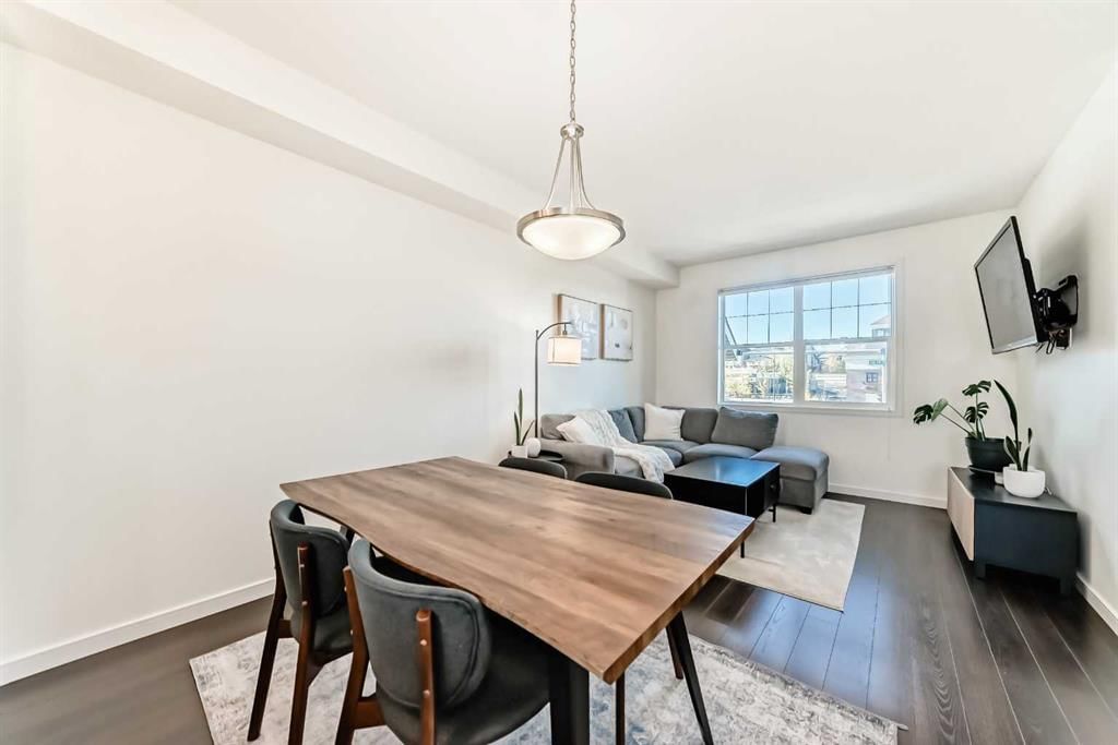 61 Nolan Hill Boulevard NW, Calgary — photo 4 of 35