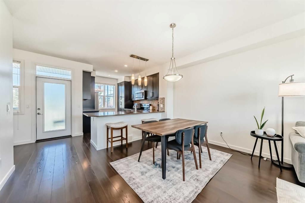 61 Nolan Hill Boulevard NW, Calgary — photo 5 of 35