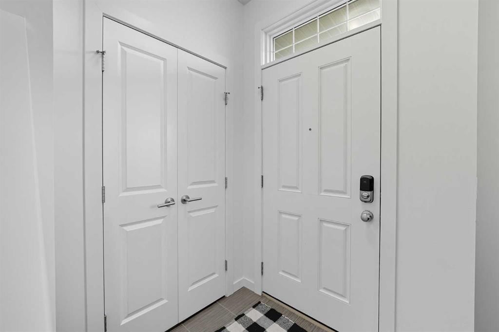 258 Cranston Way SE, Calgary — photo 3 of 37