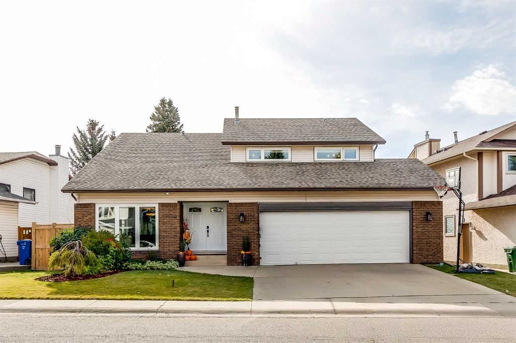 347 Hawkcliff Way NW, Calgary — main listing photo