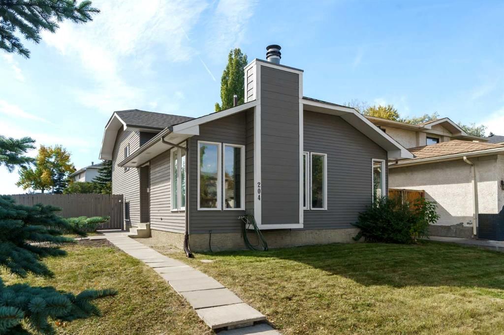 204 Mckerrell Way SE, Calgary — main listing photo