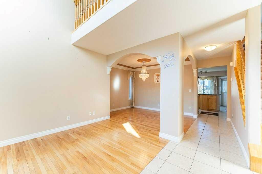 133 Tarawood Close NE, Calgary — photo 3 of 49