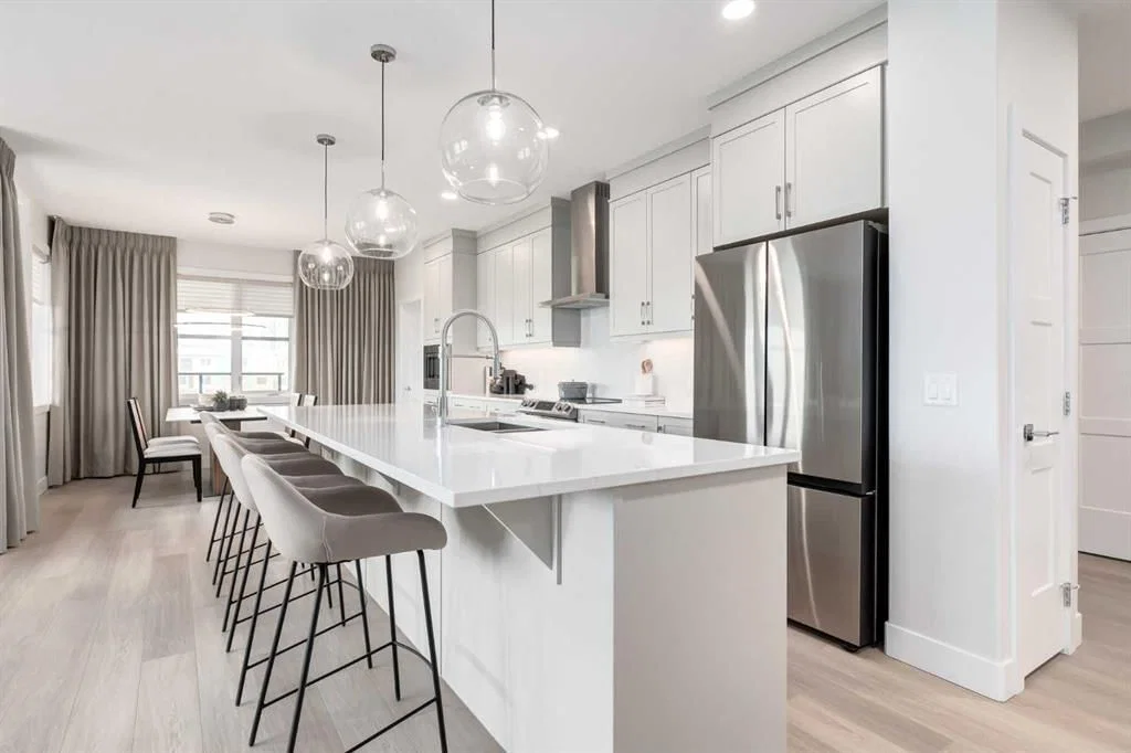 1306, 110 Greenbriar Place NW, Calgary — photo 2 of 23