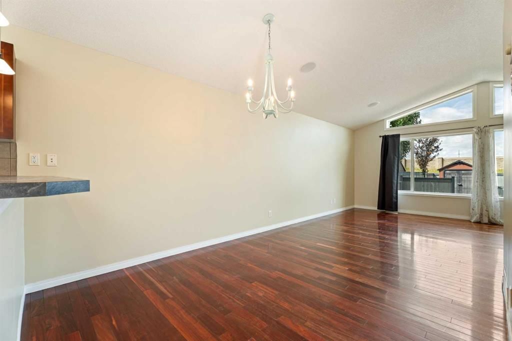 203 Auburn Bay Heights SE, Calgary — photo 5 of 29